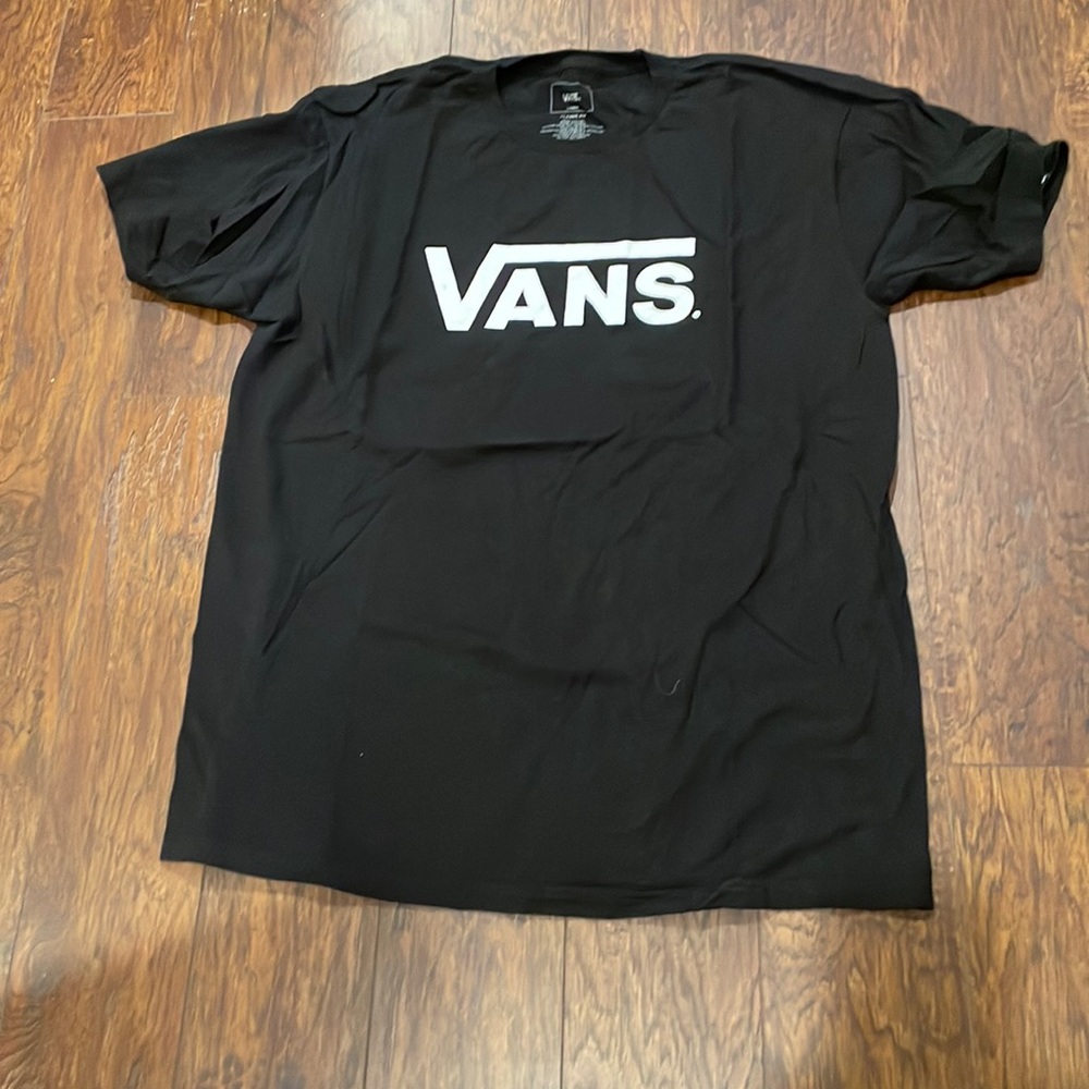 Vans black tshirt. Size L